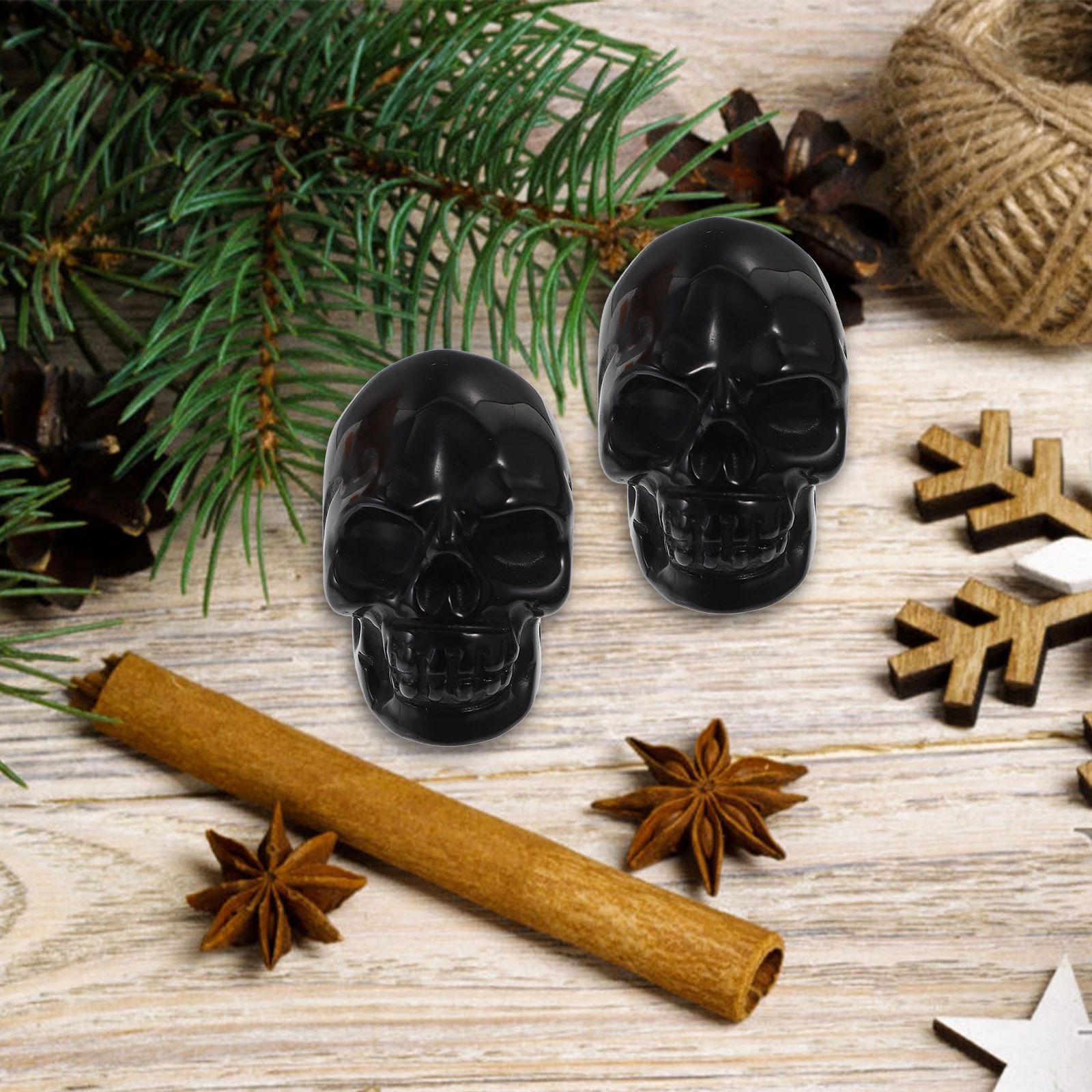 

2 Inch Black Skull Obsidian Crystal Carving Halloween Decor Model Scary Photo PropsHaunted House Layout Prop Simulation