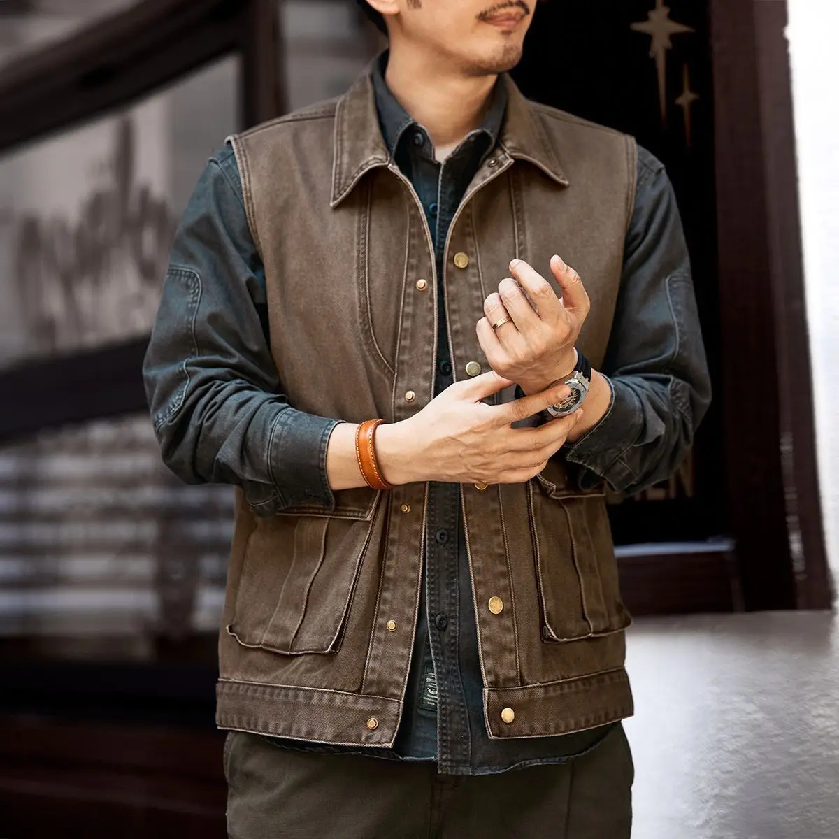 Autumn and Winter American Denim Vest Men's Wasteland Wind Handsome Trend Outdoor Hunting Loose Casual Retro Tooling Jacket