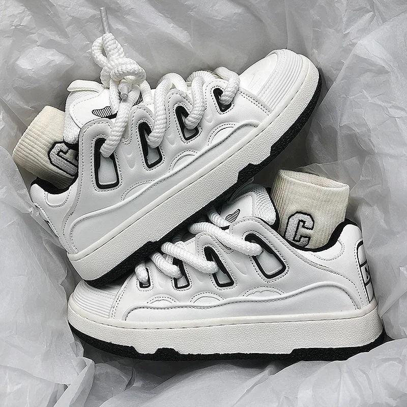 Couple Thick soled Couple Bread Shoes Skateboarding Shoes New Student Versatile Casual Hong Kong Style Little White Shoes Female