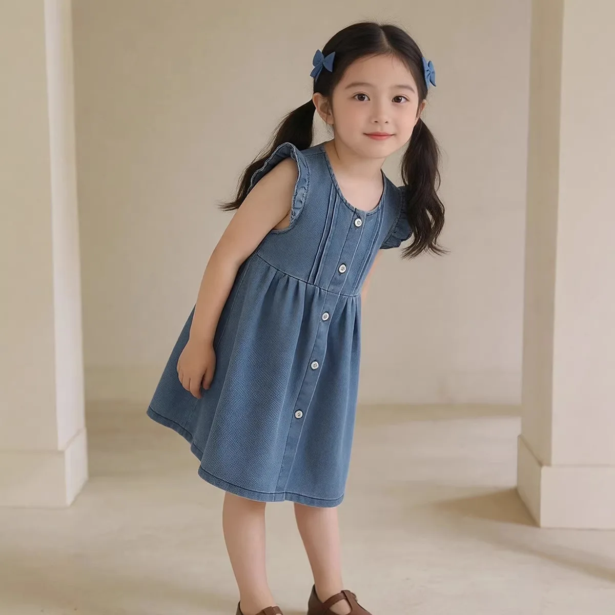 Girls Dress 2026 Summer New Denim Skirt Small Flying Sleeves Children's Foreign Style Skirt Vest Skirt