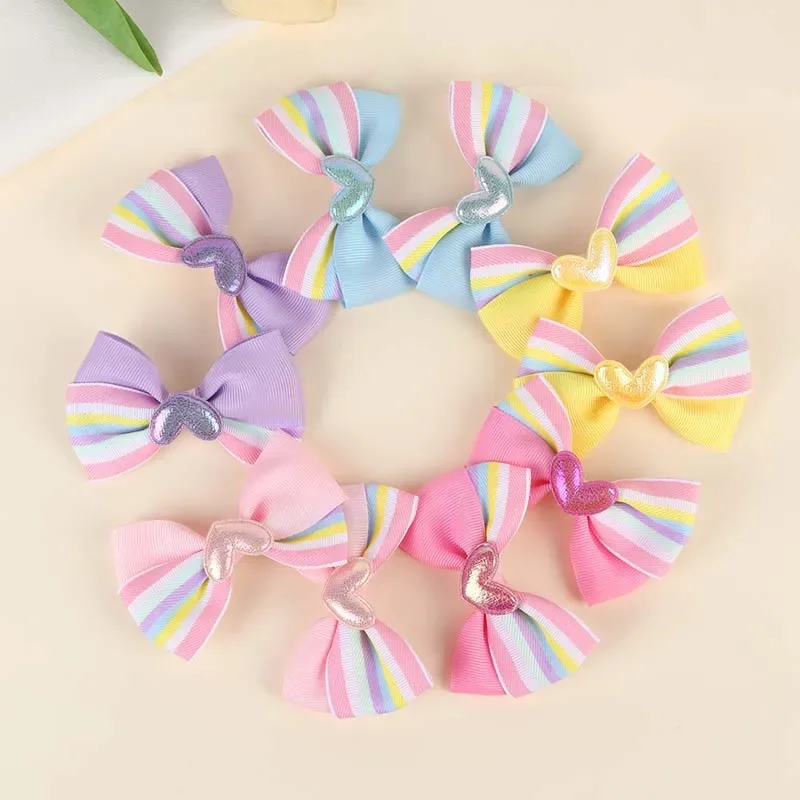 Ncmama 2PCS Kleurrijke Strepen Haar Boog Clips Glitter Liefde Hart Haarspeld voor Kinderen Meisjes Koreaanse Handgemaakte Haarspeldjes Haaraccessoires