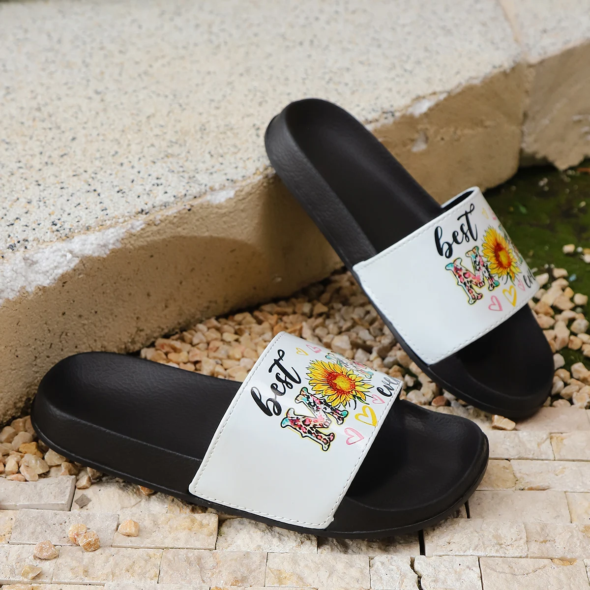 

Лето 2025 г., женские повседневные тапочки на мягкой подошве из ЭВА, удобные и дышащие домашние и уличные шлепанцы с рисунком подсолнечника