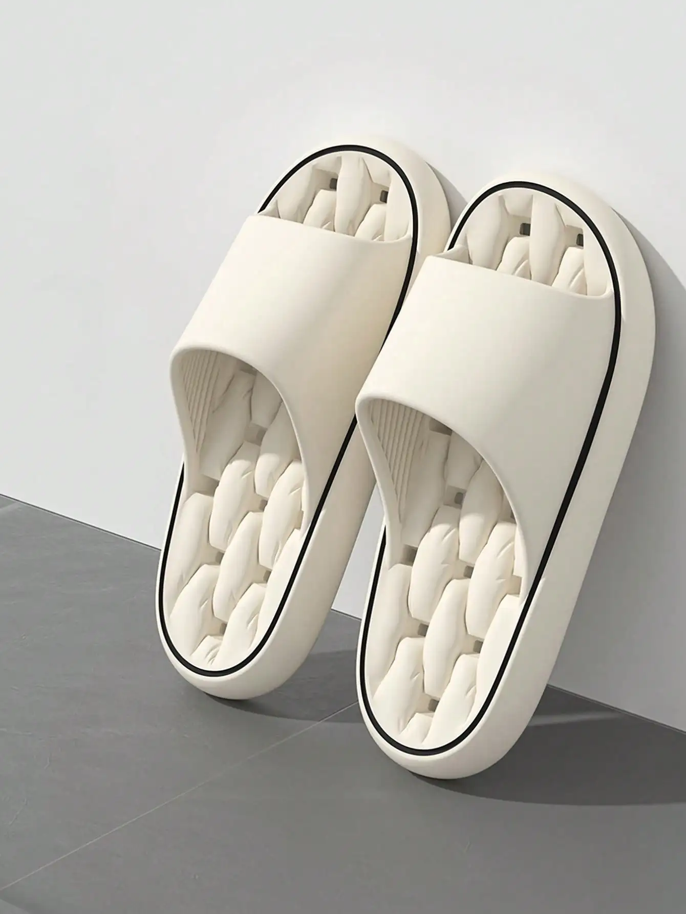Simple Hollow Summer Sandals for Men and Women, Non-Slip Wear-Resistant Flat Slippers, Bathroom Shower image 5