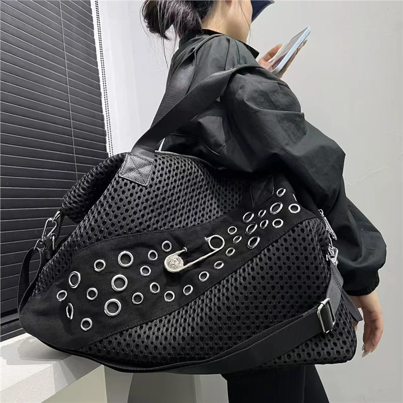 

Women's Fashion Retro Rivet Stitching Tote Bag Large Capacity Pin Personality Shoulder Bag Women's Bag