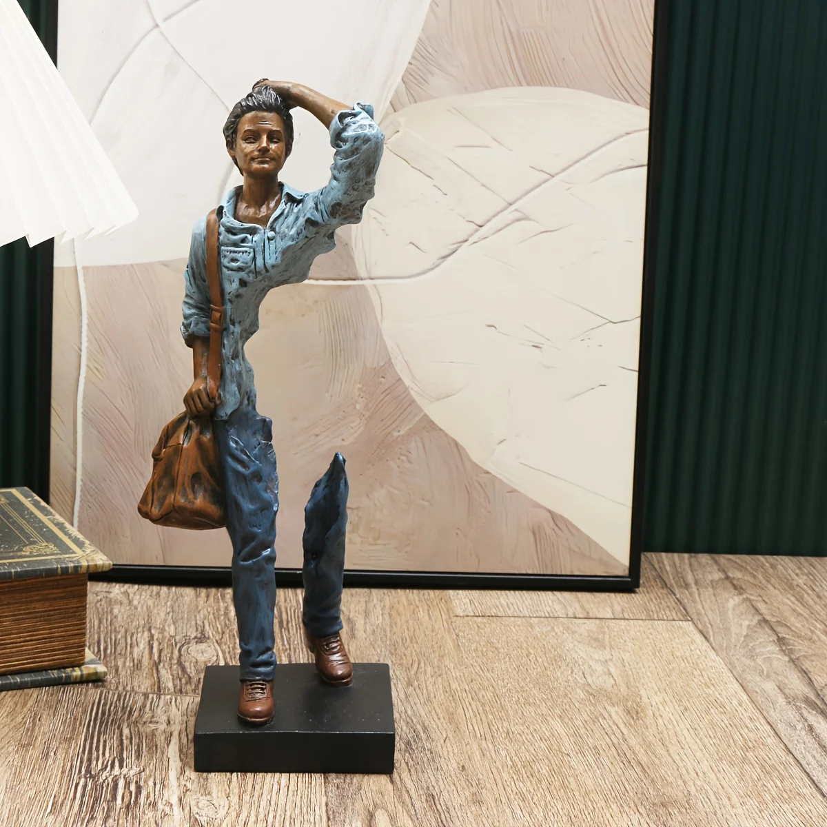 

Stylish Resin Art Statue for Living Room Entryway TV Cabinet Wine Bar Decor