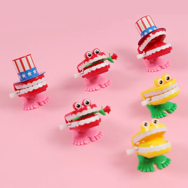 Funny Clockwork Walking Teeth Toy For Children Birthday Party Favor Wedding Gifts Guests Giveaway Pinata Fillers Toys