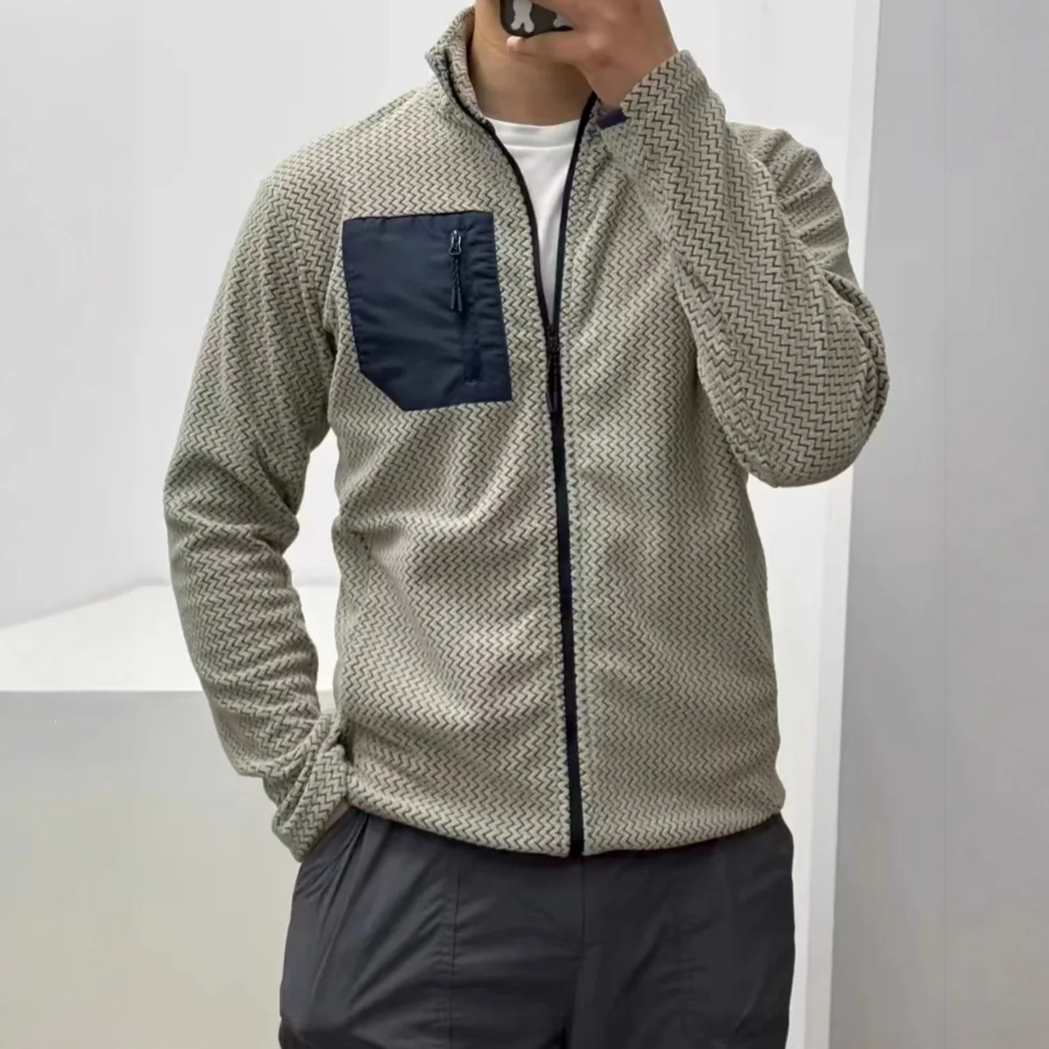 2026 New Comfortable Men's Zipper Fleece Shirt Wavy Fleece Long-sleeved Jacket Sweater Jacket