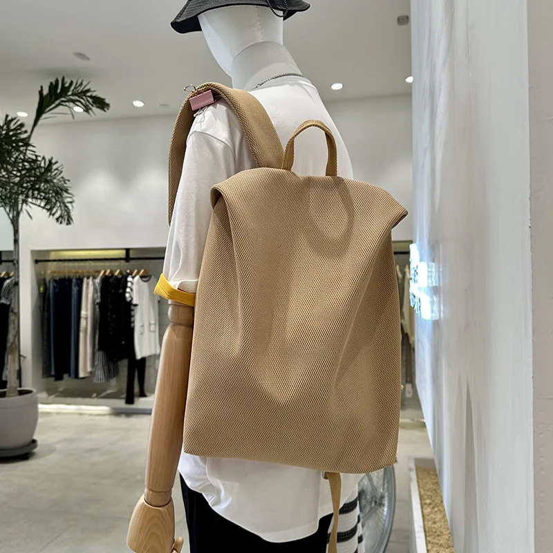 Zaino in rete, leggero, traspirante, di grande capacità, adatto per viaggi, pendolari, sport e semplice uso casual