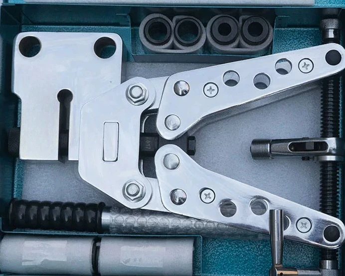 Portable Mechanical Hole Opener Stainless Steel Angle Channel Steel Suitable For Electrical Tower Cross Arm Field Work