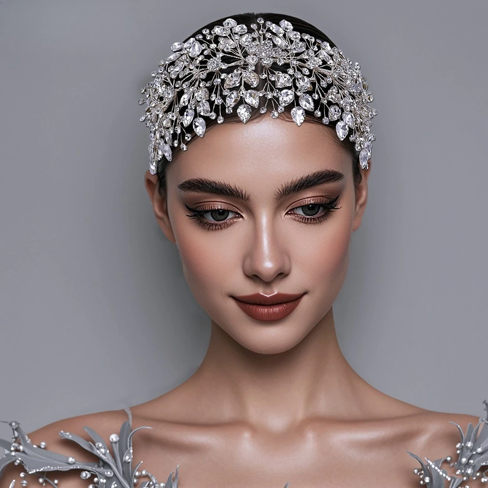 花のヘアヴィンテージ、ブライダルティアラ。ファッションに敏感な女性向けの、手作りのクリスタルラインストーンのリーフヘッドバンド。結婚式やパーティーで身に着けるのに最適なヘアアクセサリー。ギフトにも。