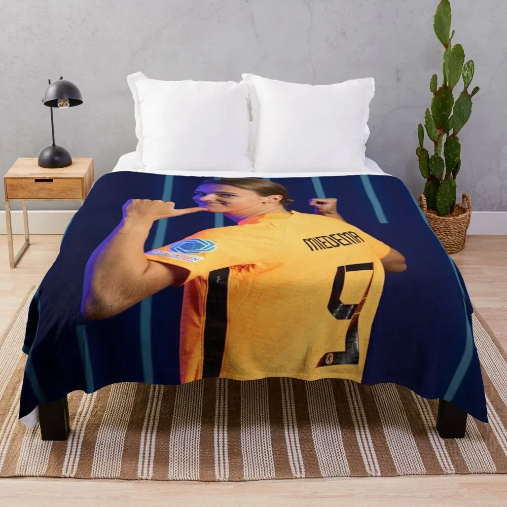 vivianne miedema 2#220922 Throw Blanket anime warm for winter Blankets