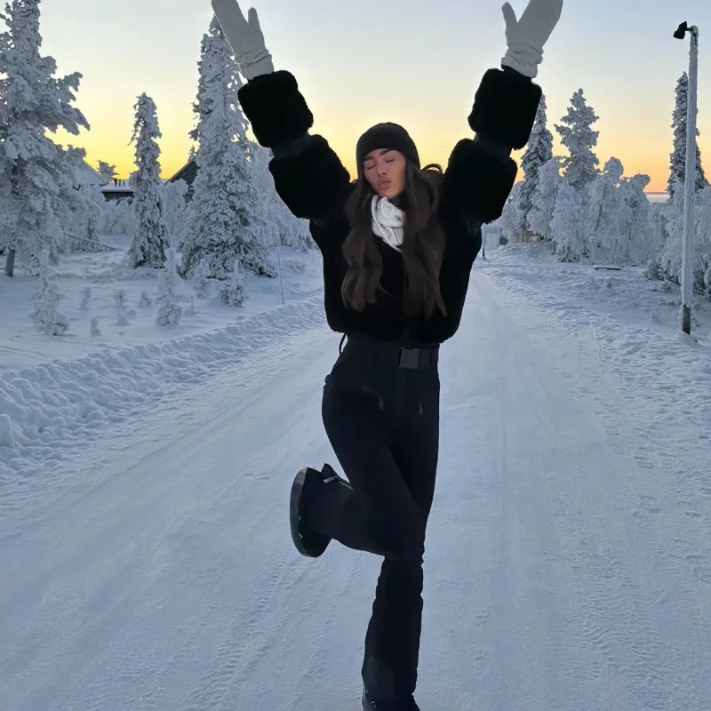 20205 New Snow Sportwears Suits For Women Faux Fur Spliced Jumpsuit Adjustable Warm Jacket Pan Outdoor Ski Sportswear Outfits