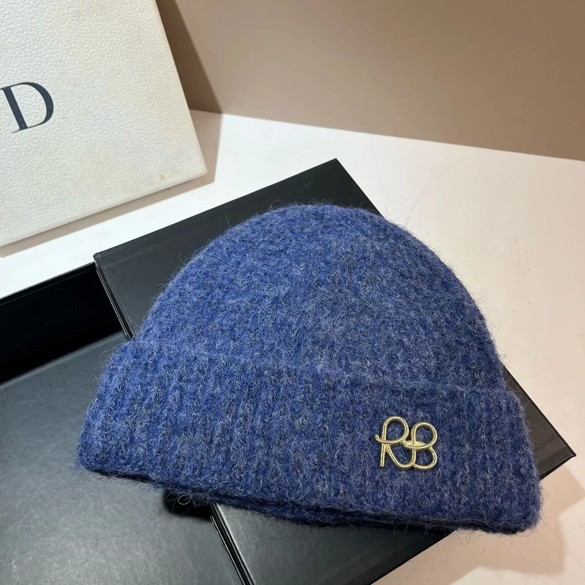 2026 New Fashion Cap Women RB Pull Wool Knitted Hat Simple Warm Wide Strip Wool Pullover Hats Ladies Winter Cold Elastic Ear Hut