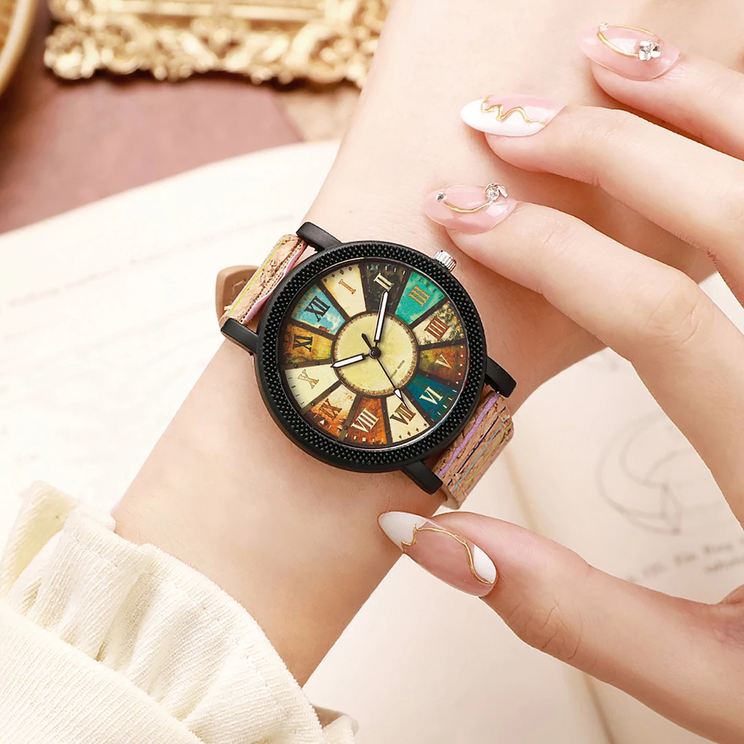 1PC Women\'s Fashion Watch Retro Roman Disc Quartz Imitation Leather Quartz Watch