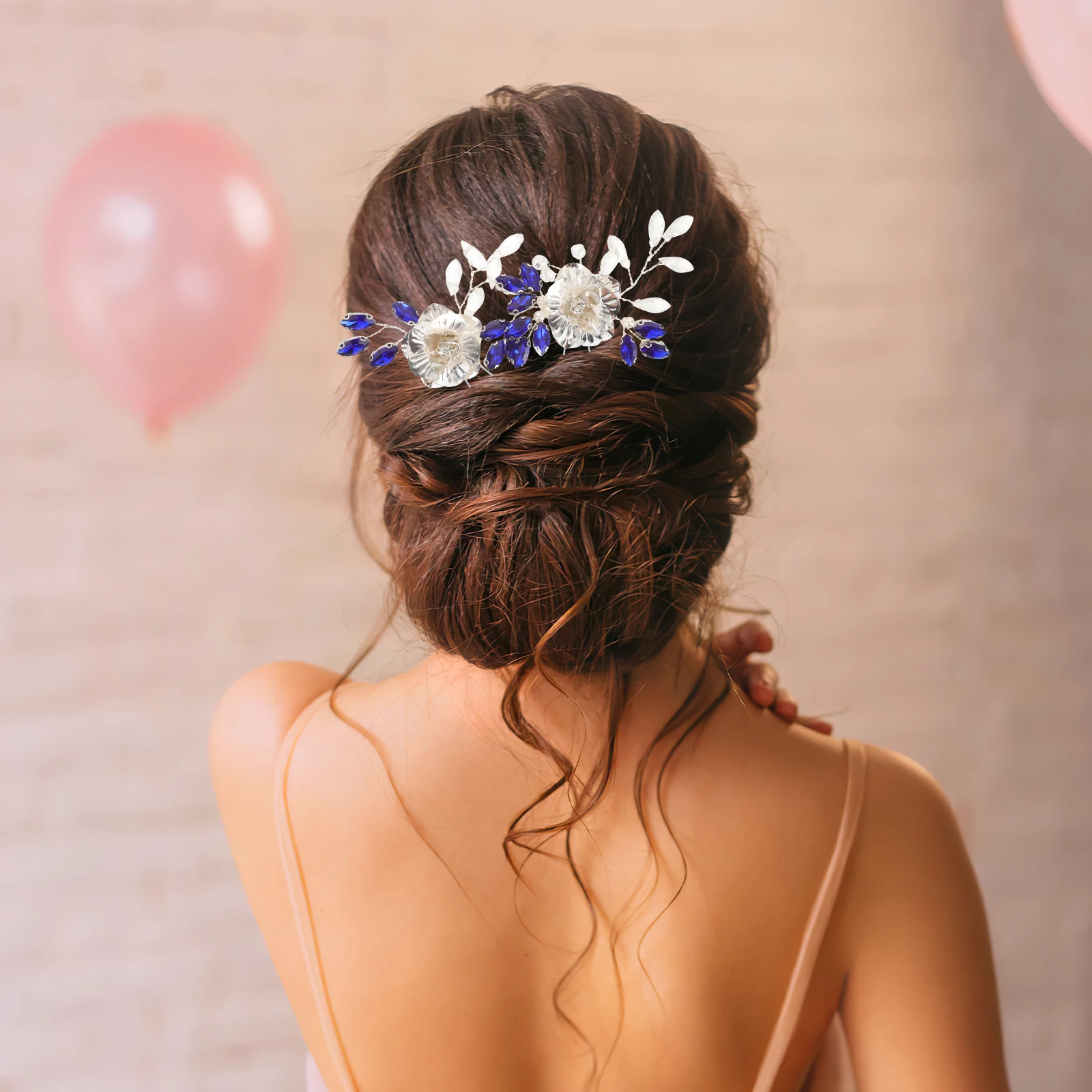

2pcs Wedding Chopsticks For Bride Elegant Rhinestone Bridal Hair Clips Leaf Design Sparkly Hair Accessories Party Evening Events