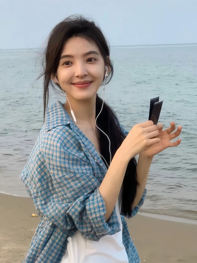 

Blue Plaid Loose Women's Casual Shirt Sun Protection Outerwear Early Autumn Lazy Style Top Thin Shirt Korean Version Commute ...