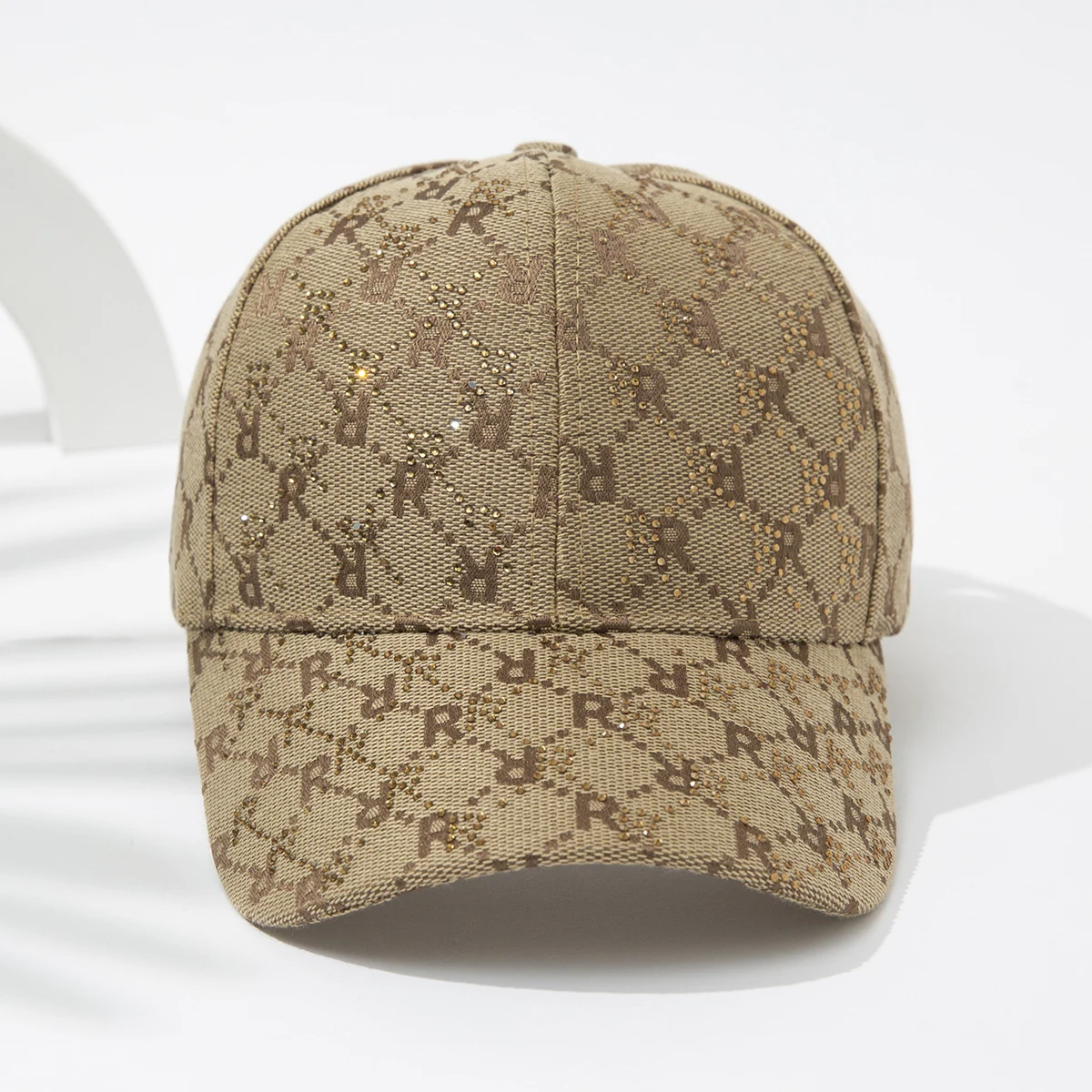 A Japanese-Style InS-Style Baseball Cap with Diamond R Logo and Exposed Ponytail Is Suitable for Women's Daily Outings