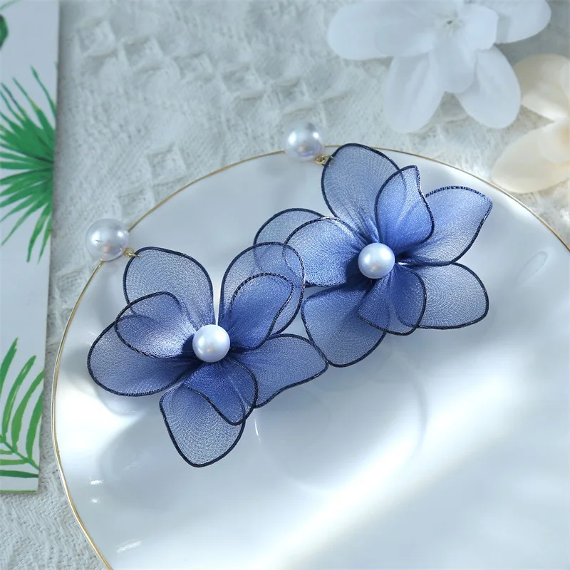 Double Layer Fine Mesh Floral Earrings Simple Modern Western Chic Feminine Lightweight Portable for Women Commute