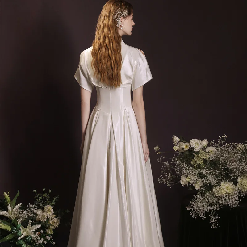 نمط جديد شهادة الزفاف الفن امتحان العشاء السنوي ريترو أنيق فستان أبيض قصير للنساء