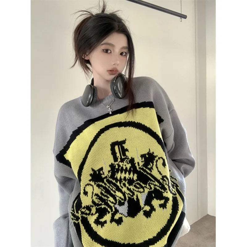 

023 New Arrival Autumn Women Loose Casual Long Sleeve O-neck Pullovers European Style Vintage Print Knitted Knitted Sweater V836