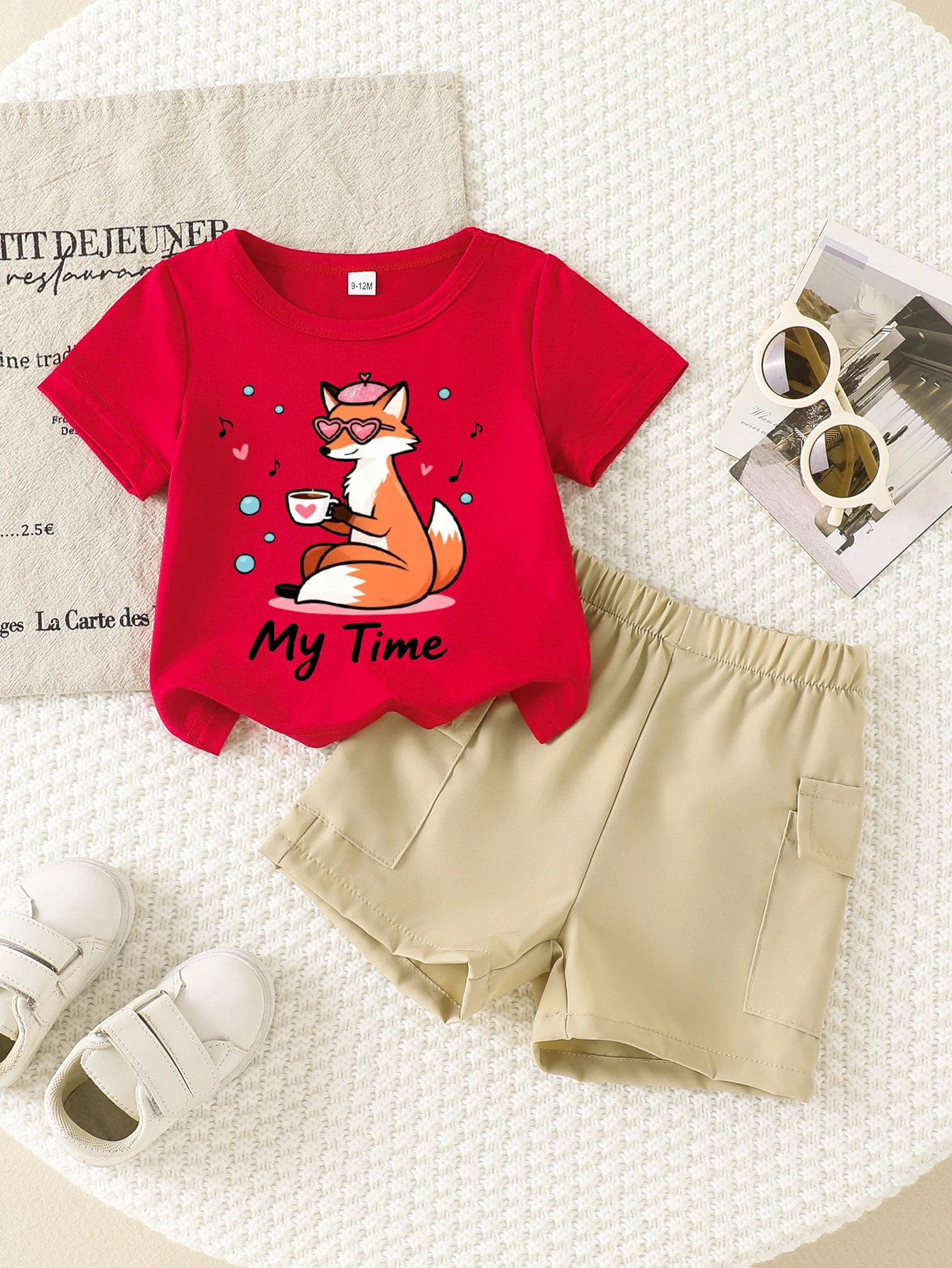 

Привлекательный красный комплект с короткими рукавами: Послеобеденный чай Лиса — милый летний наряд для малыша