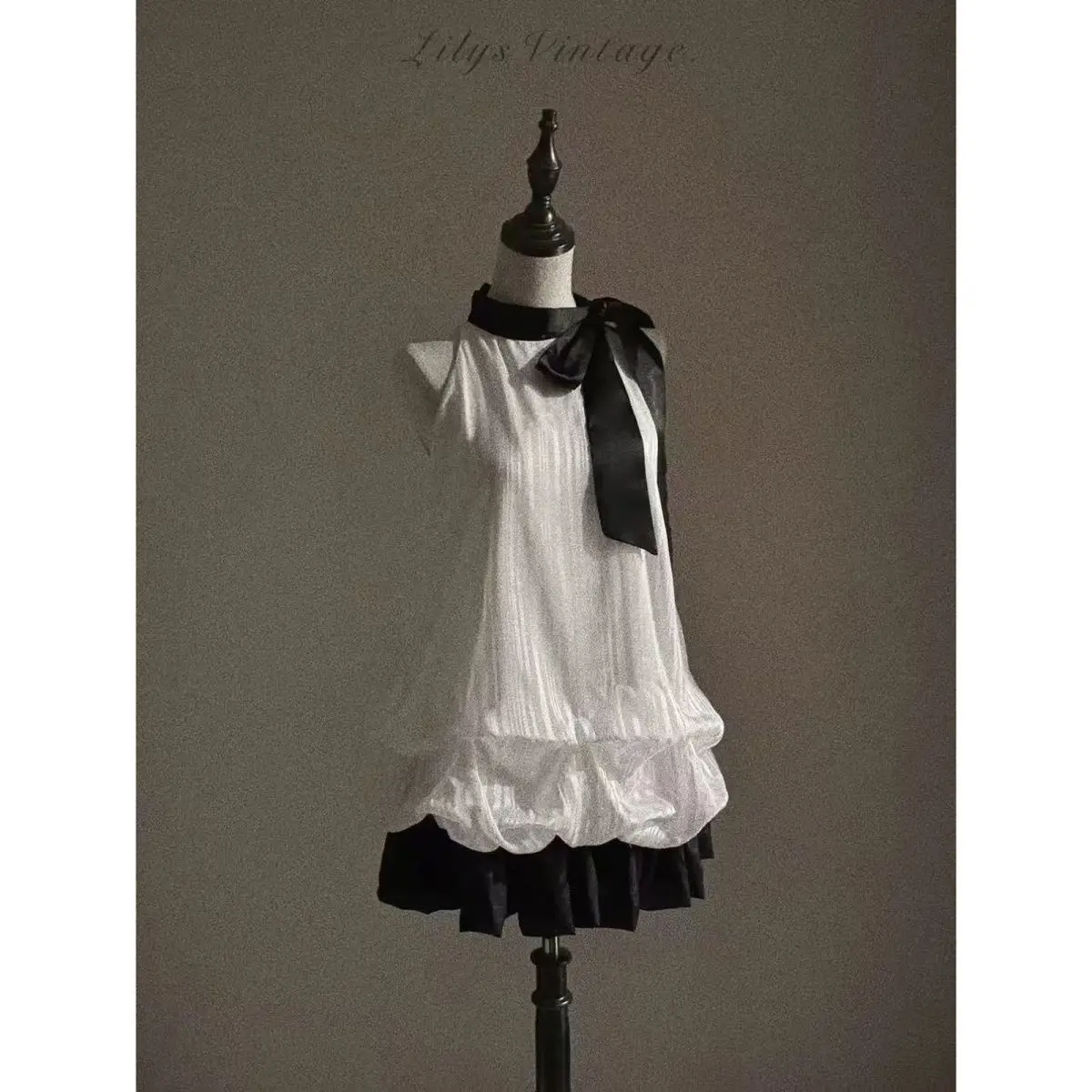 

Women Vintage Bow Tie Halter Mini Dress Ruffled Bubble Hem Contrast Color Sleeveless Dress Y2K Coquette Aesthetic Party Dress