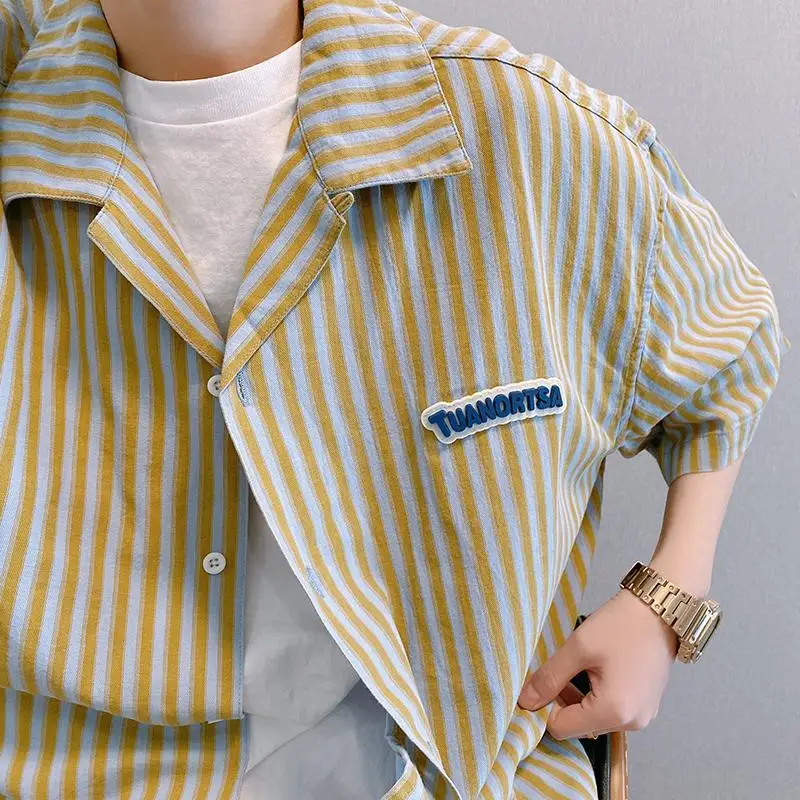 Korean summer high street trend vertical striped Cuban collar loose silhouette lazy short-sleeved shirt for men men clothing top