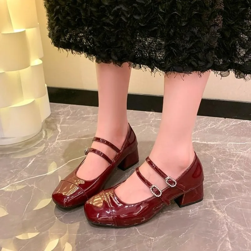 2026 Edition Women's Soft Leather Mary Jane Style Square-Toe Comfortable Anti-Slip Fashion Flat Shoes - New Product
