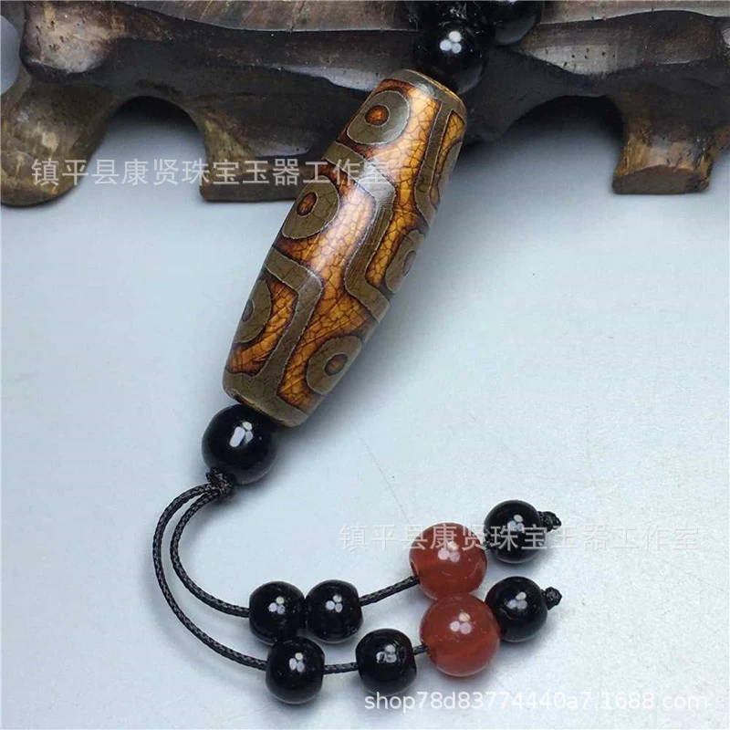 

-shaped three- plus nine-eye-patterned old Dzi bead necklace pendant agate chalcedony