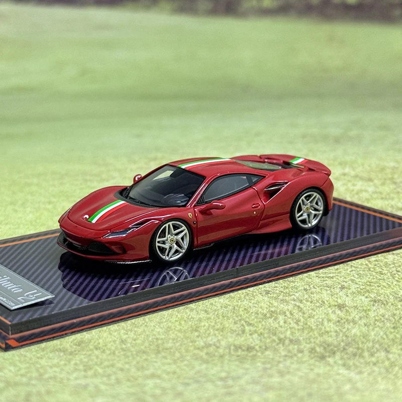 U2 1:64 novitec F8 Red   Car Model Collection Miniature