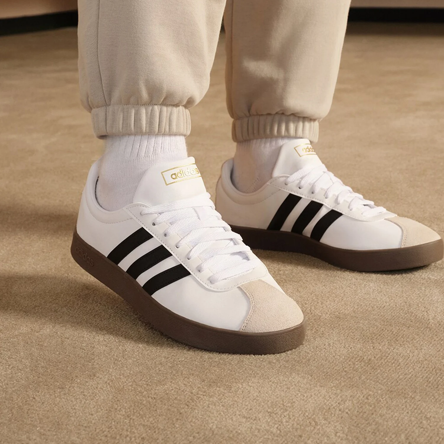 

adidas VL COURT 2.0 Unisex Low-Top Skate Shoes - Comfortable, Versatile, Slip-Resistant, Durable - White/Grey ID6015