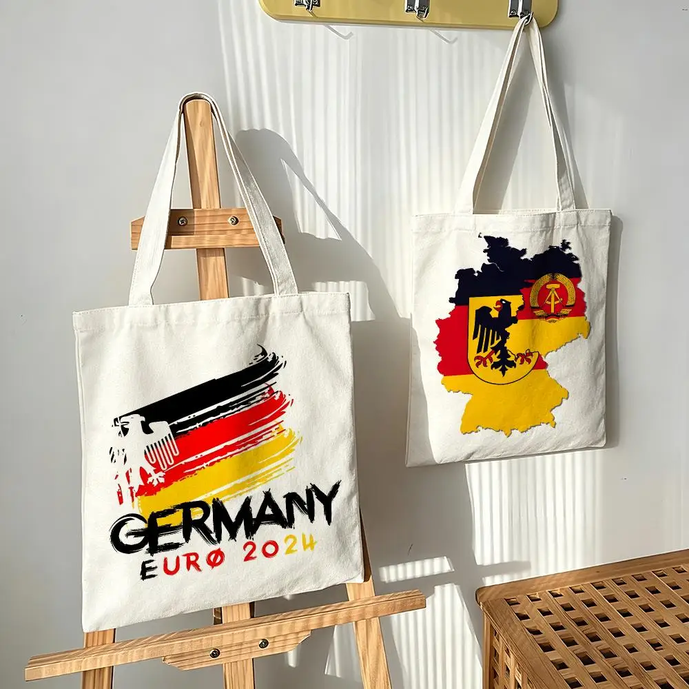 Germany Culture Series Storage Bags Canvas bags are suitable for going to class, shopping, gifts, and commuting