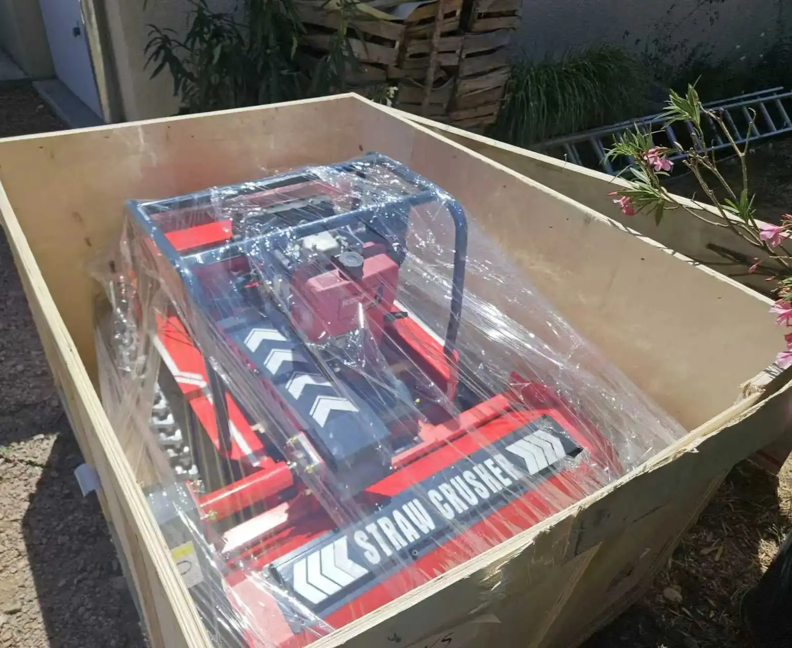 Flail Y-blade آلة تقطيع العشب ذاتية الدفع جزازة العشب رباعية الأشواط روبوت التحكم عن بعد جزازة العشب جميع التضاريس للتخصيص