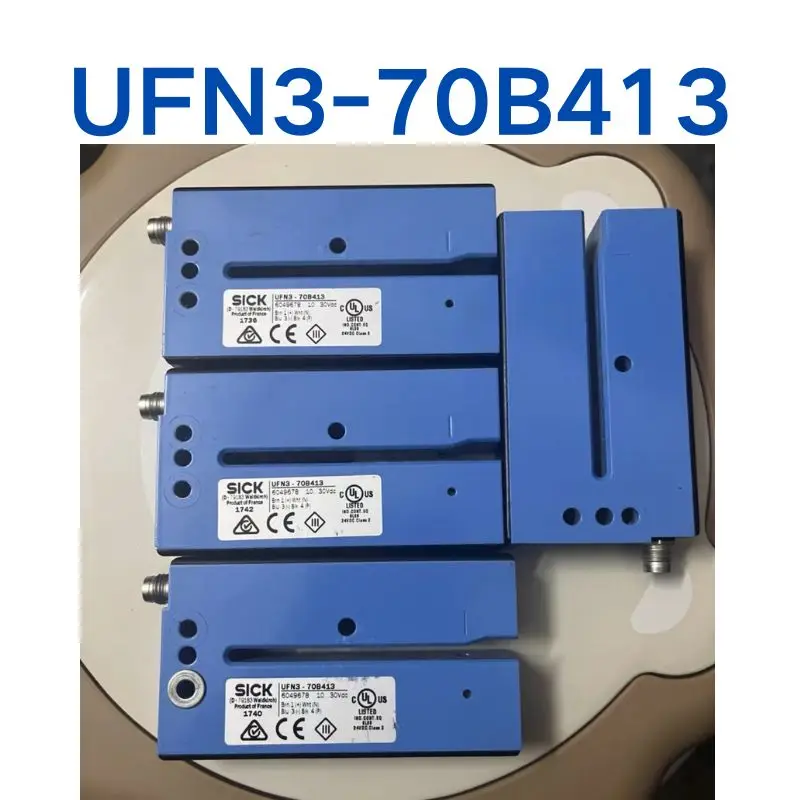 Second hand Ultrasonic sensor UFN3-70B413 tested OK and shipped quickly