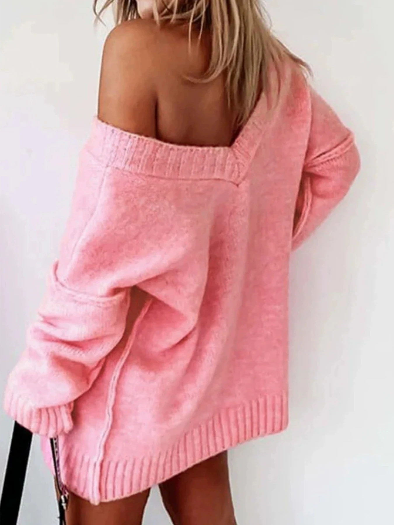 Outono e inverno cor sólida com decote em v pulôver suéter casual solto manga comprida fora do ombro suéter de malha rosa