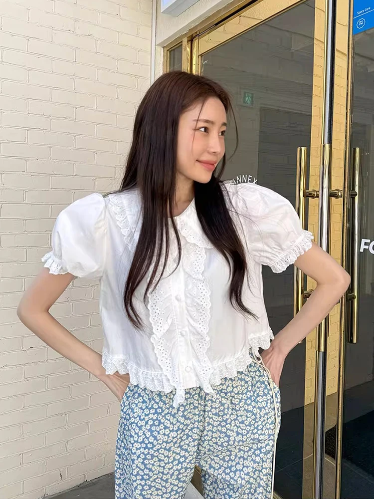 

Gagarich Retro Age Reducing Doll Neck Bubble Sleeve Shirt Women Summer New Style Niche Versatile Patchwork Lace Blouse Top