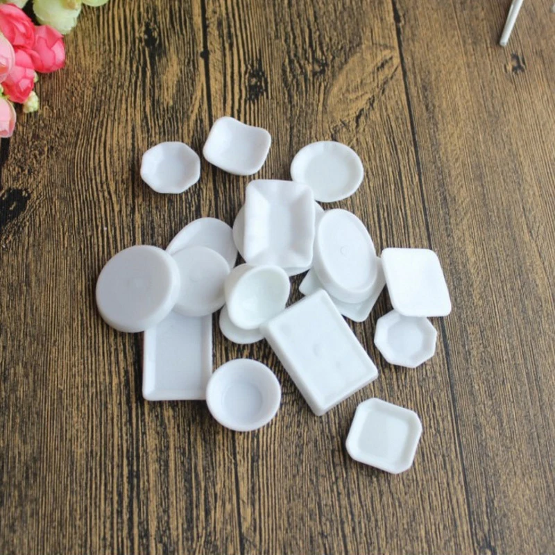 18Pcs/Set Mini White Kitchenware Toy Drink Cups Small Plate Small Dish Tableware Miniatures DIY Pretend Play Mini Plastic Toy