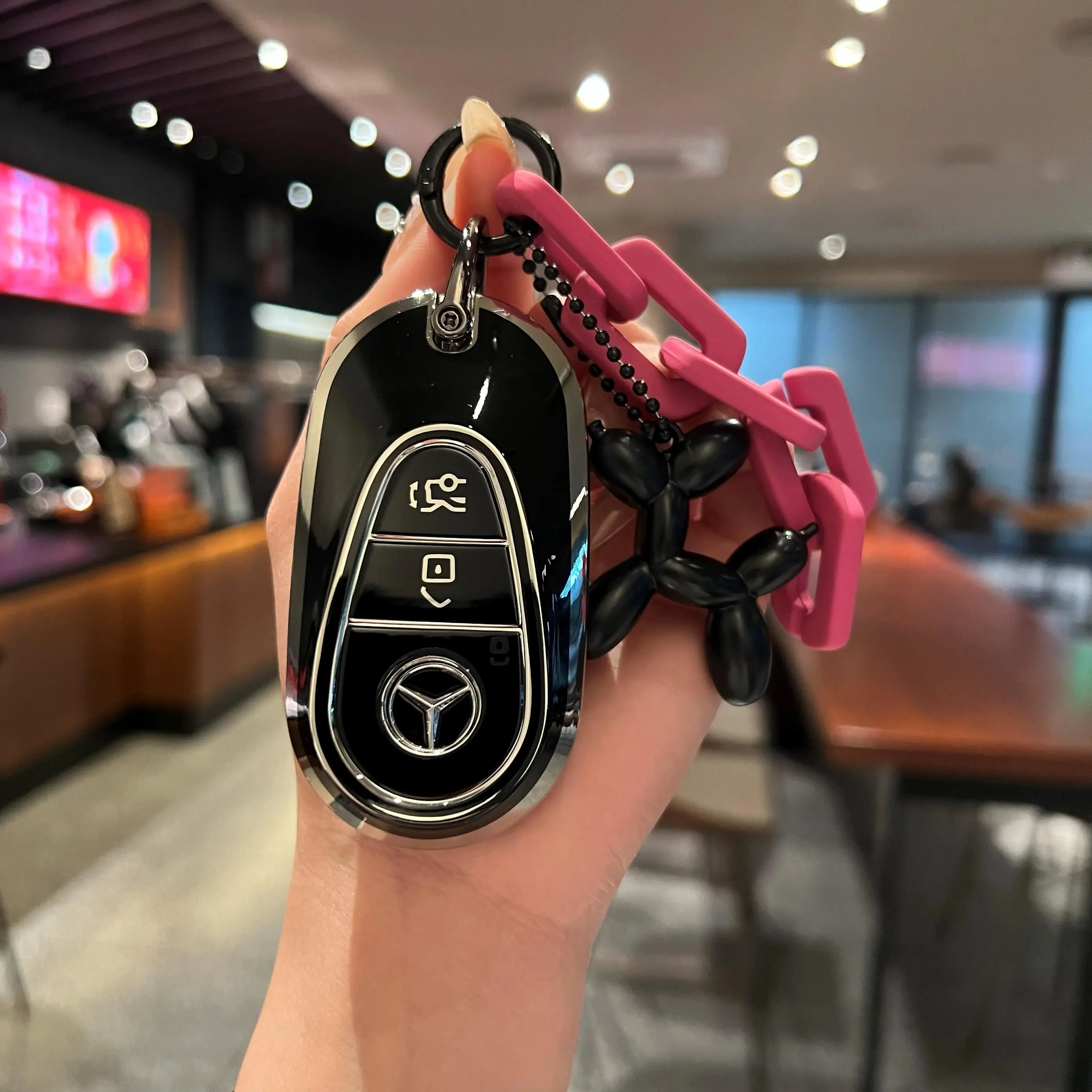 New TPU Car Smart Key Case Cover Shell Fob Holder For Mercedes Benz C E S Class GLC W206 W223 W214 E300 C260 C300 S450 S500 S400 4