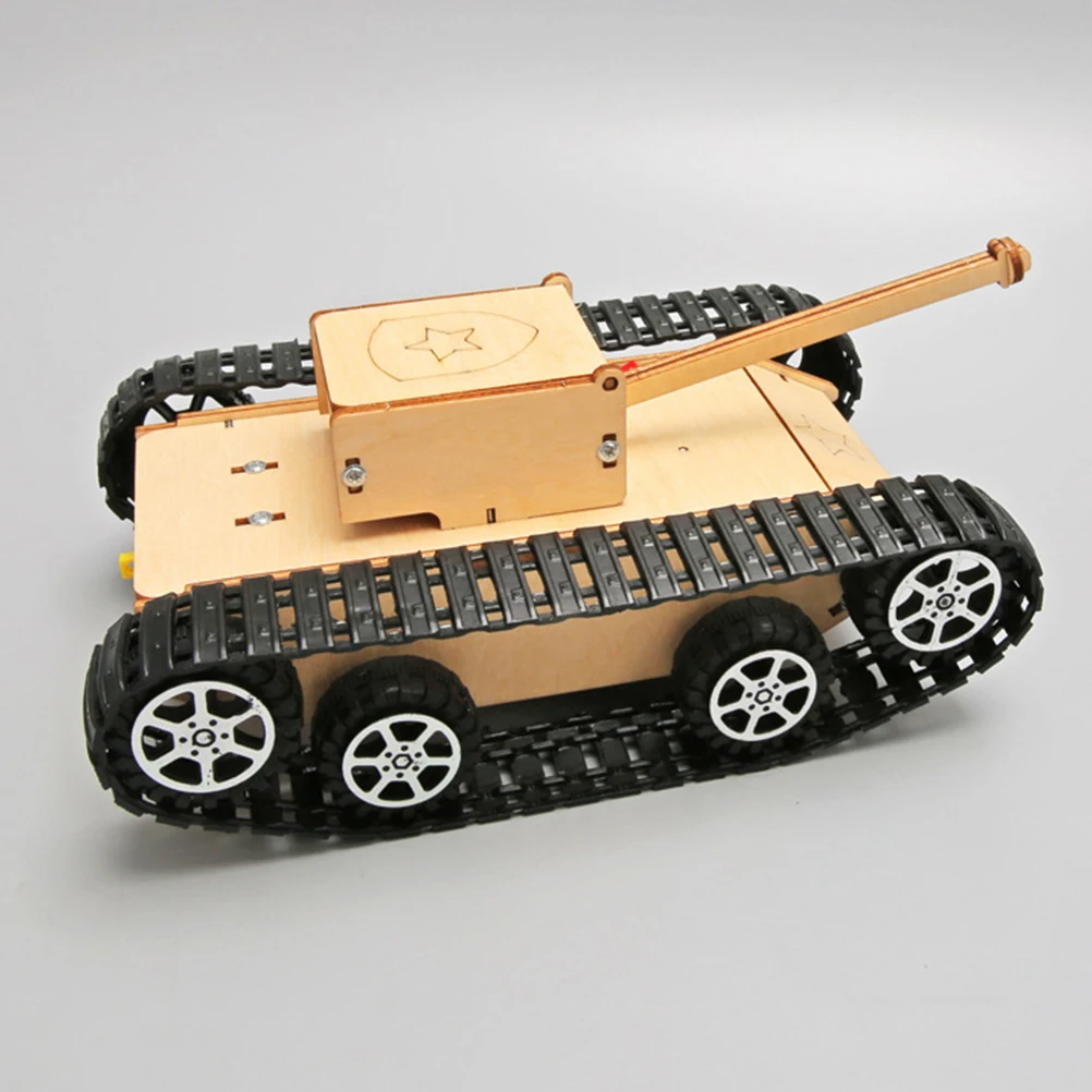 

Retro Style DIY Assemble Electric Tank Playset for Kids Educational Handcraft Construction Enhances Creativity