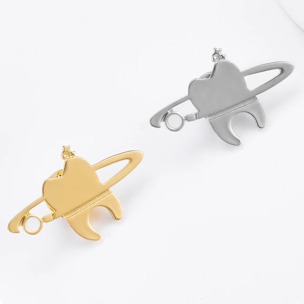 

Medsor Creative Dental Tools Medicine Pin Brooch for Doctor Nurse Assistant Mental Lapel Backpack Badge Accessories Gifts