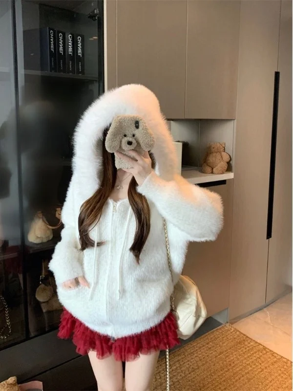 

Корейский стиль: Вязаный кардиган из имитации норки, женский, весна 2026, новинка, свободный крой, повседневный, стройнящий, модный, с капюшоном