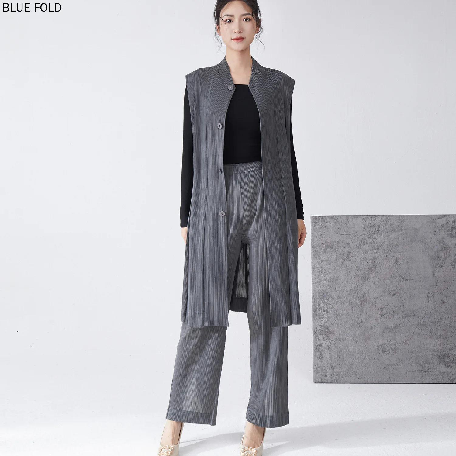 Miyake Women's Set High-end Professional Commuting All-match Medium-length Vest Cardigan Jacket + Straight Pants Two-piece Set