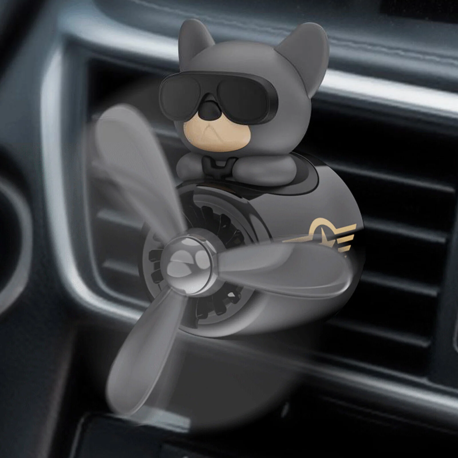 Bear Pilot Car Air Vent Fan Rotating Propeller Decorating Air Outlet Car Interior Cute Pilot Vehicle Decoration