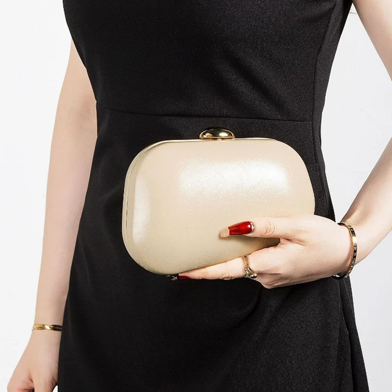 

Fashion Women's Luxury Evening Bag Exquisite Glossy PU Cluth Bag Trendy Chain Banquet Dress Party Handbags Elegant Dating Purse