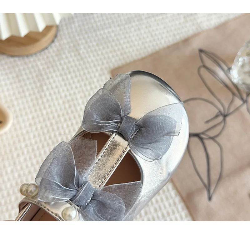 الفتيات لؤلؤة مقوس دانتيل الأميرة أحذية من الجلد 2025 الربيع والخريف طفل جديد أزياء واحدة أحذية قبعة صغيرة الضحلة الأحذية #5