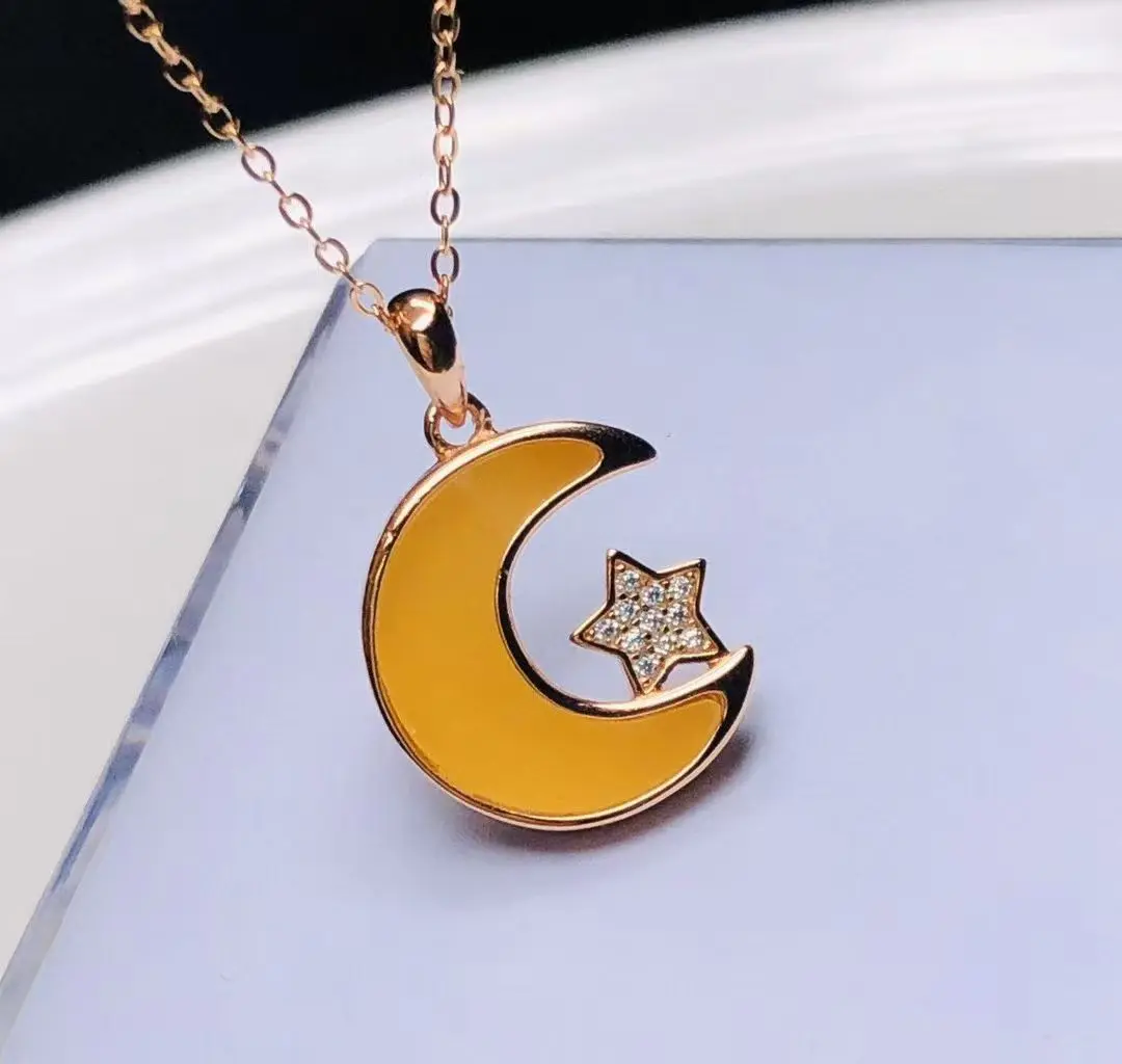 

Pure Silver Inlaid Natural Full Honey Chicken Oil Yellow Amber Pendant Star Moon Theme Design Size 16.1x14.7x3mm