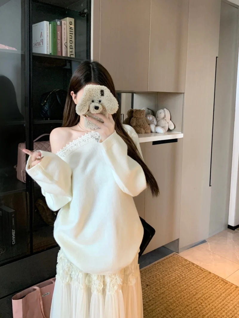 

Off Gentle Design Hollow out Slant oulder Sweater Women's Soft Loose Knitted irt Lazy Slimming Autumn Faion