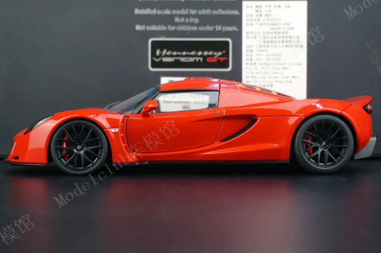 Autoart 1:18 Hennessey Venom GT Alloy Fully Open Simulation Limited Edition Alloy Metal Static Car Model Toy Gift