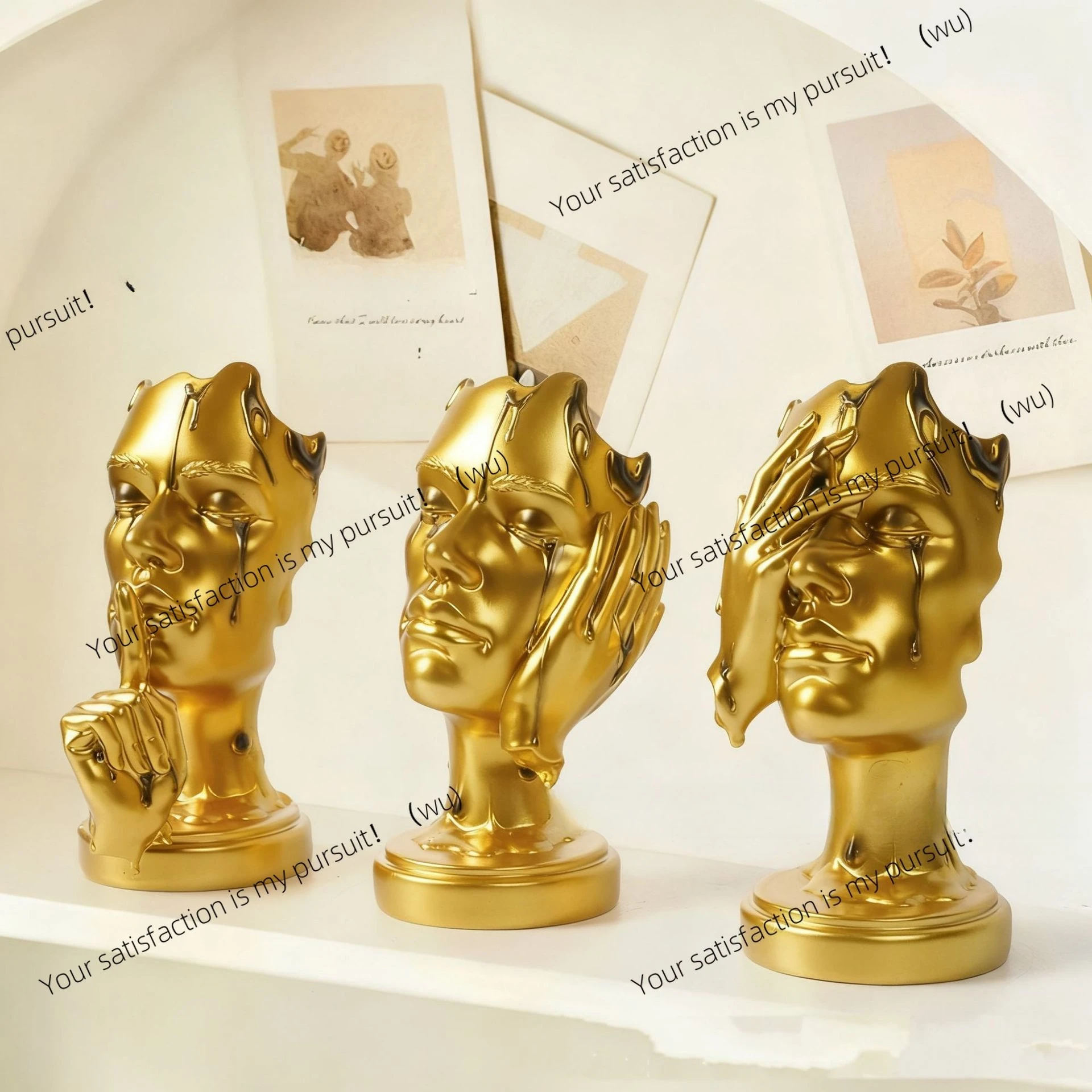 New abstract character ornament, don't listen, don't look, don't say black flowing gold entrance, living room resin decoration