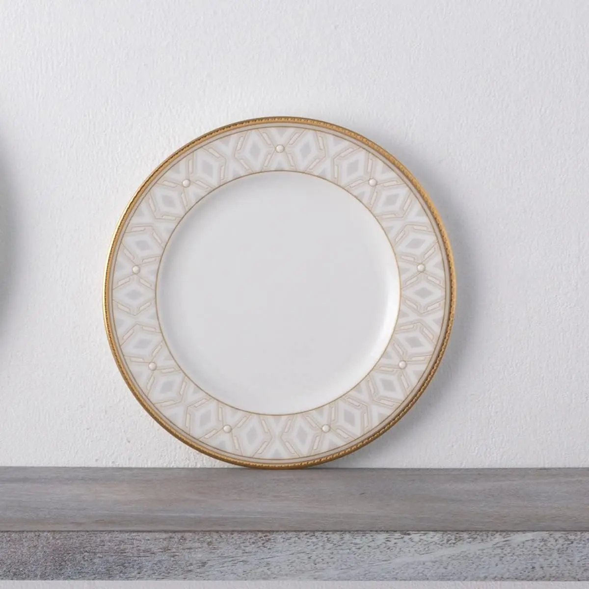 إعداد مكان نوبل بيرل مكون من 5 قطع، خدمة لـ 1